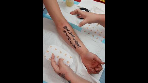 How To Take Off Tattoo Bandage Gelpenartdrawingspaper