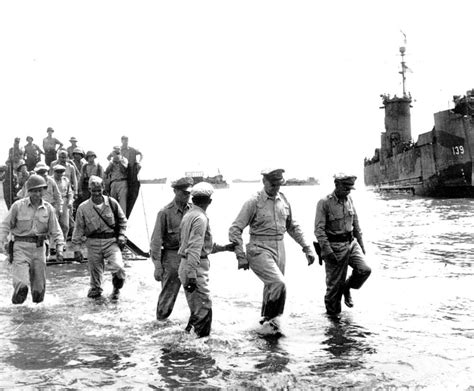 Photos On This Day In 1945 Gen Douglas Macarthur Returns To Manila