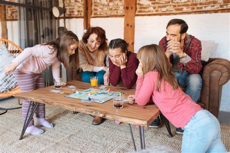 Best Board Games For Groups 2 Players Kids The Kitchn