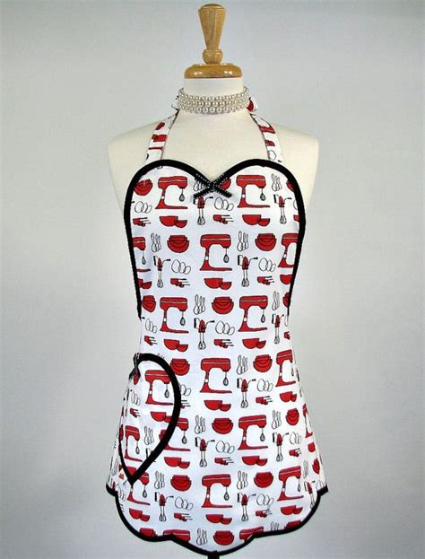 Betty Sweet Heart Womans Full Apron Kitchen By Swankyplaceaprons 2250 Sweetheart Apron Retro