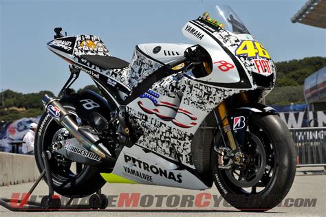 Последние твиты от motogp™ (@motogp). Valentino Rossi: A Picture-Perfect Helmet