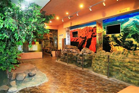 The museum was rated as a 'national industrial tourism demonstration point' by the national tourism. Shanghai Oriental Geological Museum - Details - The ...