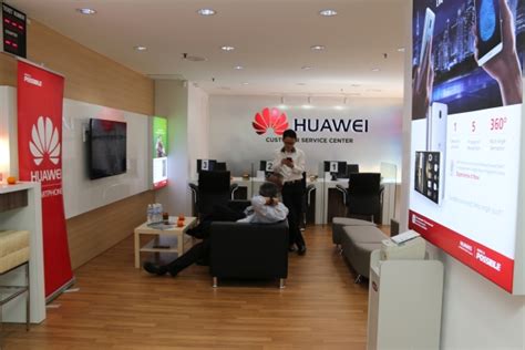 Huawei malaysia recently launched their 1st exclusive customer service center here in plaza berjaya. Huawei Malaysia launched its first service center in Plaza ...