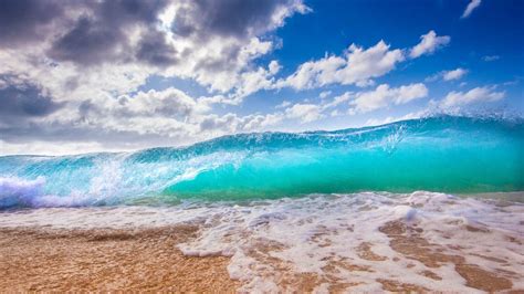 Download Wallpaper 1366x768 Ocean Surf Foam Hawaii Beach Tablet