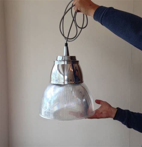 Placed within a dining room, foyer, or great room, the light will combine harmoniously with decor of your home. Large Refurbished Vintage Industrial Pendant Light By ...