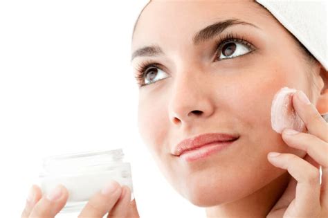 Top 5 Retinol Face Cream Options On The Market