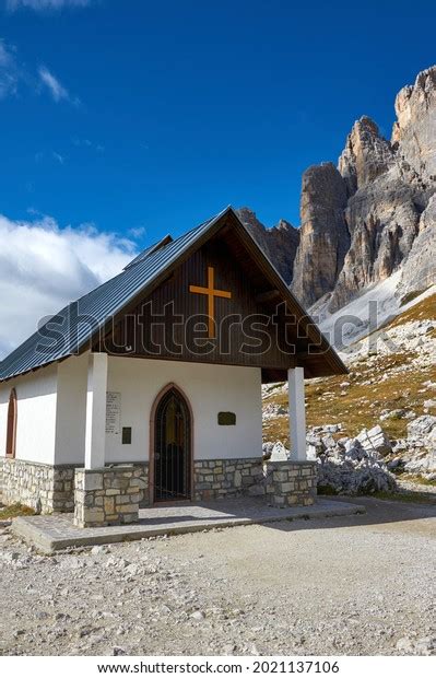 Alpine Chapel Tre Cime Di Lavaredo Stock Photo 2021137106 Shutterstock