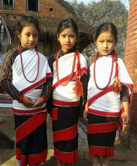 traditional dress in newar girls