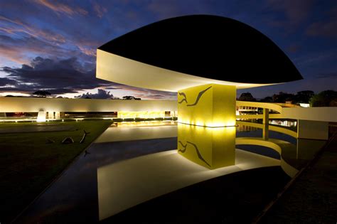 Museu Oscar Niemeyer Re Ne Todas As Suas Atividades Culturais Virtuais Em Hotsite Curitiba De