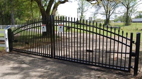 Aluminum Drive Gates For Residential Commercial Industrial Applications