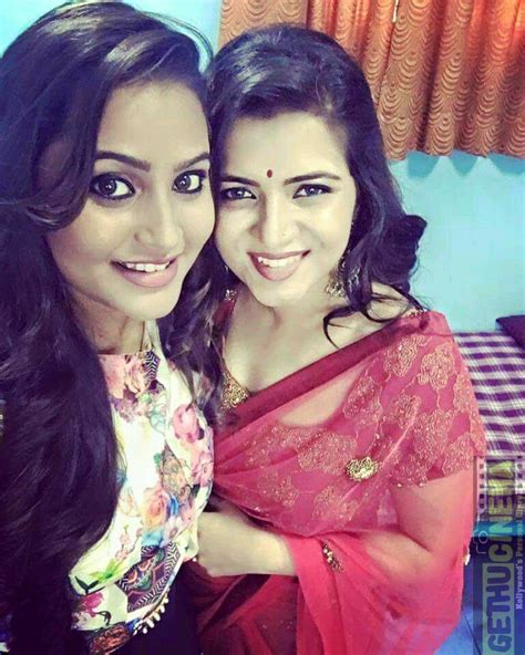 vijay tv anchor jacqueline fernandas latest hd gallery gethu cinema