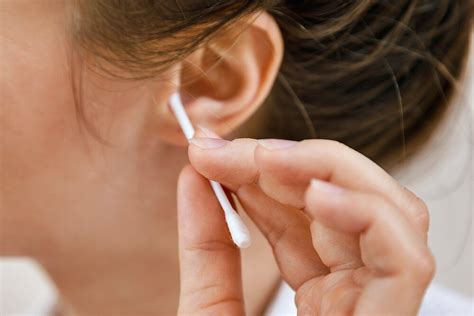 Cleaning Your Ears How To Do It Right