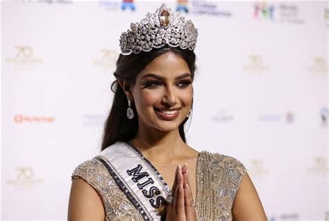 حسناء هندية تتوج بلقب ملكة جمال الكون 2022 البوابة