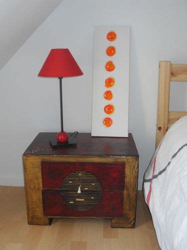 Des produits fabriqués en france. Table de chevet style asiatique - Table de lit