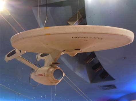 Hollywood Movie Costumes And Props Starship Enterprise Model From Star