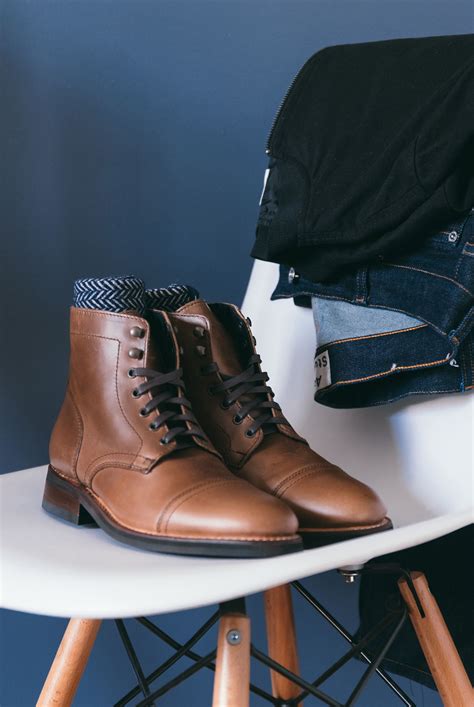 Mens Captain Lace Up Boot In Horween® Natural Cxl Leather Thursday