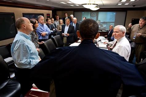 Look Inside The Situation Room With Obama During The Osama Bin Laden