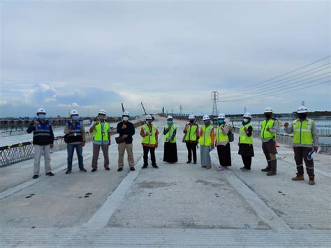 Pelaksana Proyek Jalan Tol Semarang Demak Butuh Standar Geometrik Jalan Dan Standar Bambu