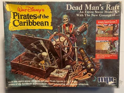 Walt Disney Pirates Of The Caribbean 1972 Dead Mans Raft Mpc Model Kit