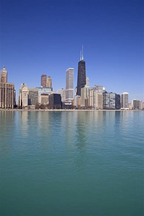 Chicago Lake View Stock Image Image Of Colorful Skyscraper 70195939