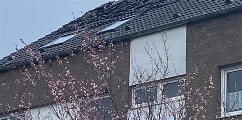 Der investor will ein „ökologisches ausrufezeichen setzen. Blitz schlug ins Dach ein und zerstörte eine Wohnung ...