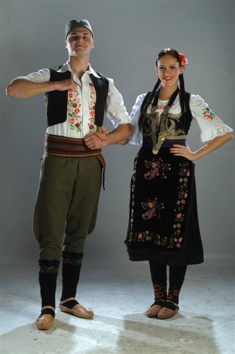 Serbian traditional clothing from Jasenica (Central Serbia) | Serbian