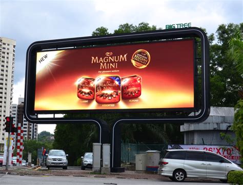 Big Screen Led Billboards And Signs Large Outdoor Tv Advertising Screen