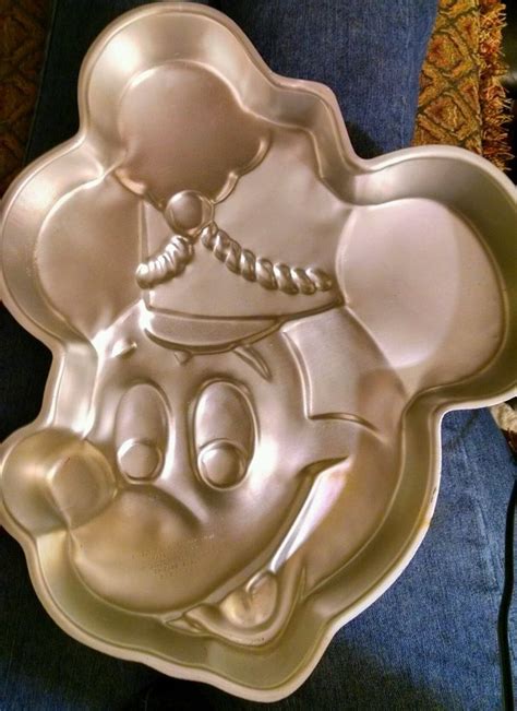 Wilton Cake Pan Mickey Mouse Disney On Parade Wilton Cakes Wilton Cake Pans Cake Pans