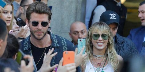 Miley Cyrus Is Groped By Man While Leaving Hotel In Barcelona