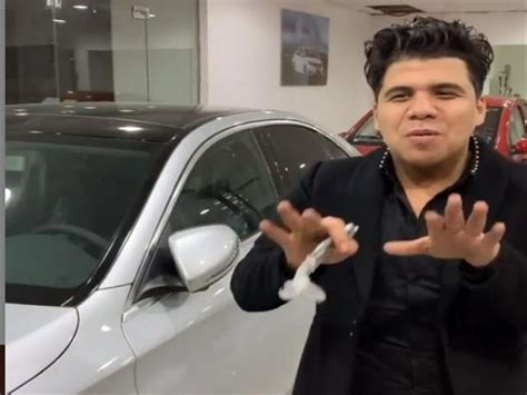 (م) ٢٨سنه و متزوج منذ سنتين وقعت احداث قصتي من ١٠ سنوات كان وقتها عمري ٢١سنه حدثت القصه مع بنت خالتي (ص) عندها ٣٦ سنه الان هي بيضاء اللون جسمها مليان شويه و. فيديو وصور.. مواصفات وسعر سيارة عمر كمال الجديدة ...
