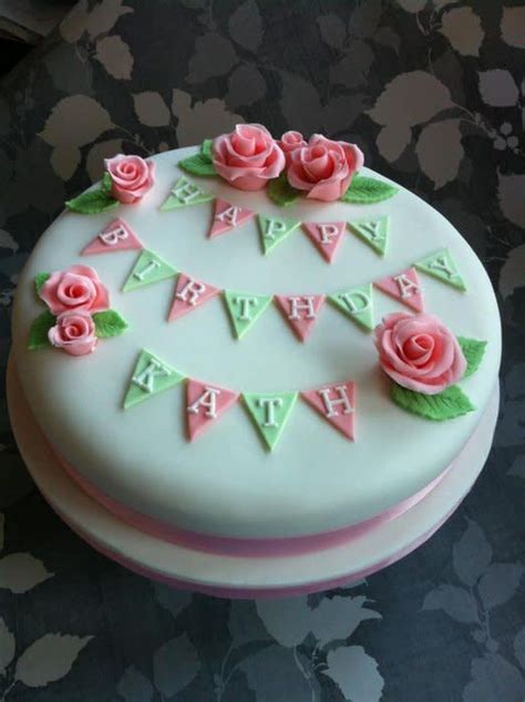 Roses And Bunting 90th Birthday Cake 90th Birthday Cakes 65 Birthday