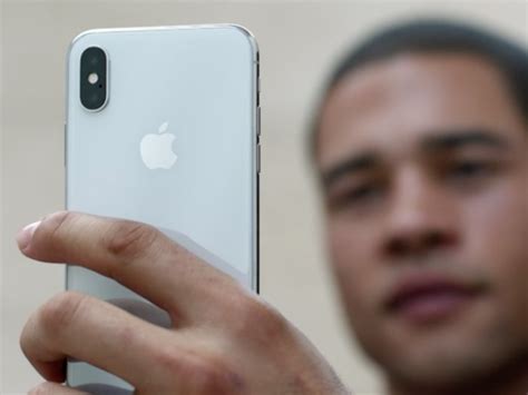 Ive Used The Iphone 8 And The Iphone X — Heres Which One Id