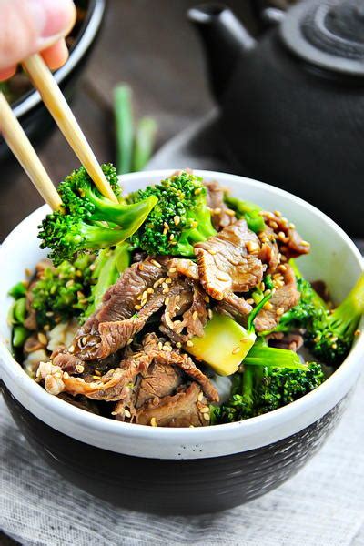 For stewing, shin and shank meat in whole pieces or in large cubes are usually used. Chinese Restaurant Style Beef and Broccoli Recipe | AllFreeCopycatRecipes.com