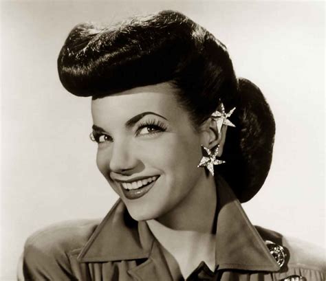 Hairstyles in the 1940s were as varied as the women wearing them. 1940s Hairstyles - Memorable Pompadours | Glamour Daze