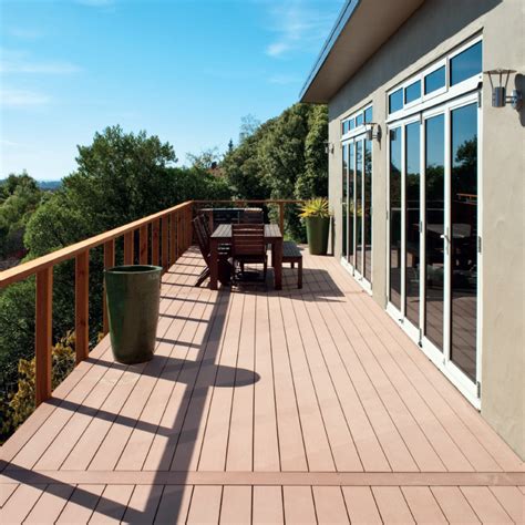 Composite Decking Slip Proof And Easy To Maintain