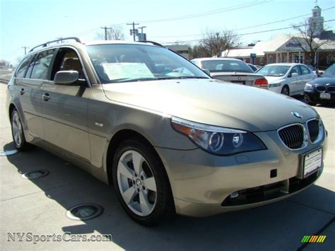 2007 Bmw 5 Series 530xi Sport Wagon In Olivin Green Metallic Photo 3