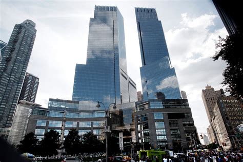 $50,917,500 Penthouse Sets a Time Warner Record - The New York Times