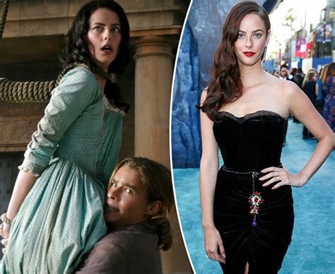 Kaya Scodelario Skins Effy Stonem Flashes Nude Assets In Sexy Cut Out