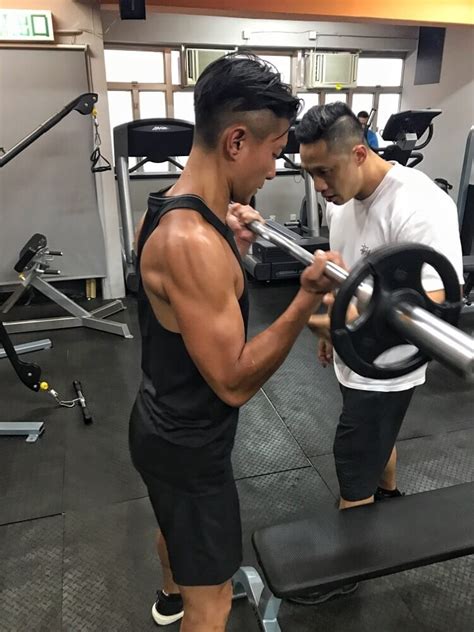 Gao jin 高进 chinese lyrics: 【周國賢專訪】完成靈修治療網上現身 周國賢赴日接受膝蓋手術 - 本地 - 明周娛樂