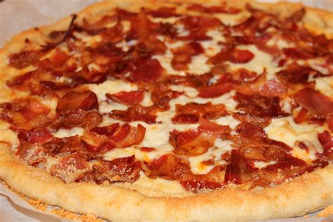 Easy Bacon Pizza Recipe Easy Bacon Bacon Pizza Recipes Aria Art