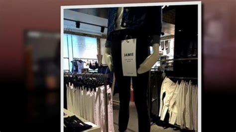 Video Topshop To Remove Super Skinny Mannequins After Facebook Post Abc News