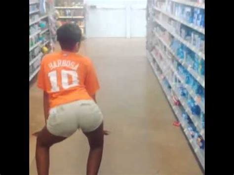 Twerking In Walmart Lol Youtube