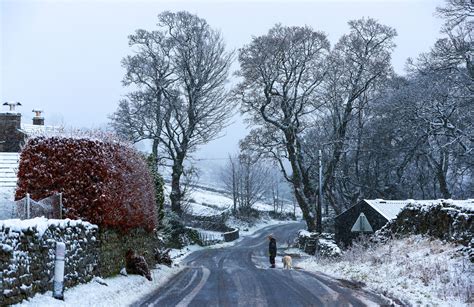 Stunning Snow Scenes In North Yorkshire As Hills Hit By Heavy Snowfall