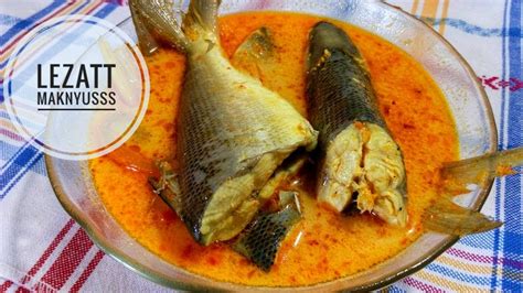 Berikut resep gulai kepala ikan kakap ala restoran padang yang lezat dan enak. Resep Gulai Ikan Bandeng - Enak & MakNyuss - YouTube