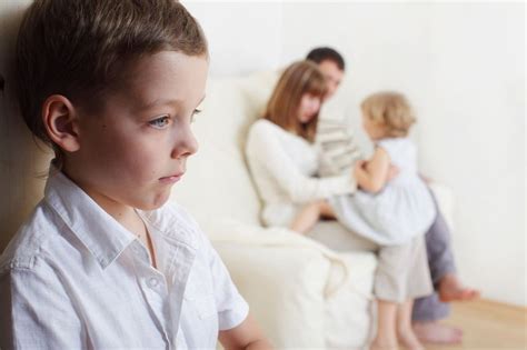 ¿cuando Una Madre Quiere Más A Un Hijo Que A Otro