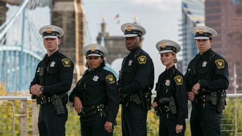 Cincinnati Police Dept Is Looking For A Few Good Men And Women Wkrc