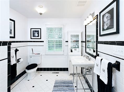 You can deny the power of this contrasting combination. Black And White Bathrooms: Design Ideas, Decor And Accessories