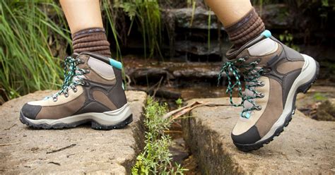 The 6 Best Lightweight Hiking Boots For Women Top Picks For 2017