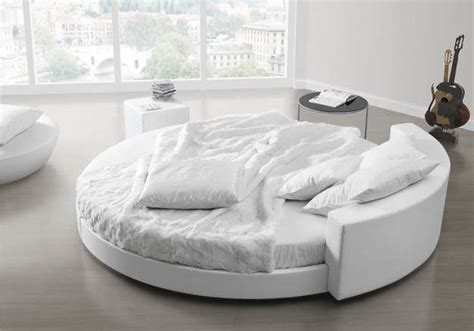 Letto tondo #bed #letto #round #tondo. Letto rotondo: cosa sapere e quale comprare? Esiste economico?