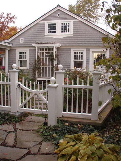 Cottage Fence Home Design Ideas Pictures Remodel And Decor